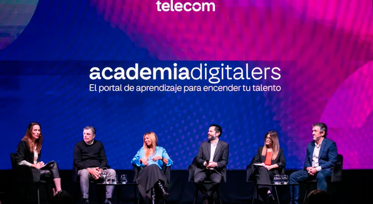 Nació “Academia Digitalers”, la nueva plataforma de formación gratuita de Telecom.